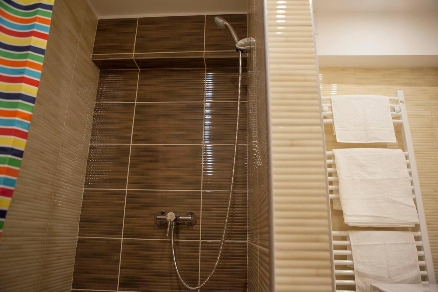 Downtown Apartment Csengery 10 بودابست المظهر الخارجي الصورة